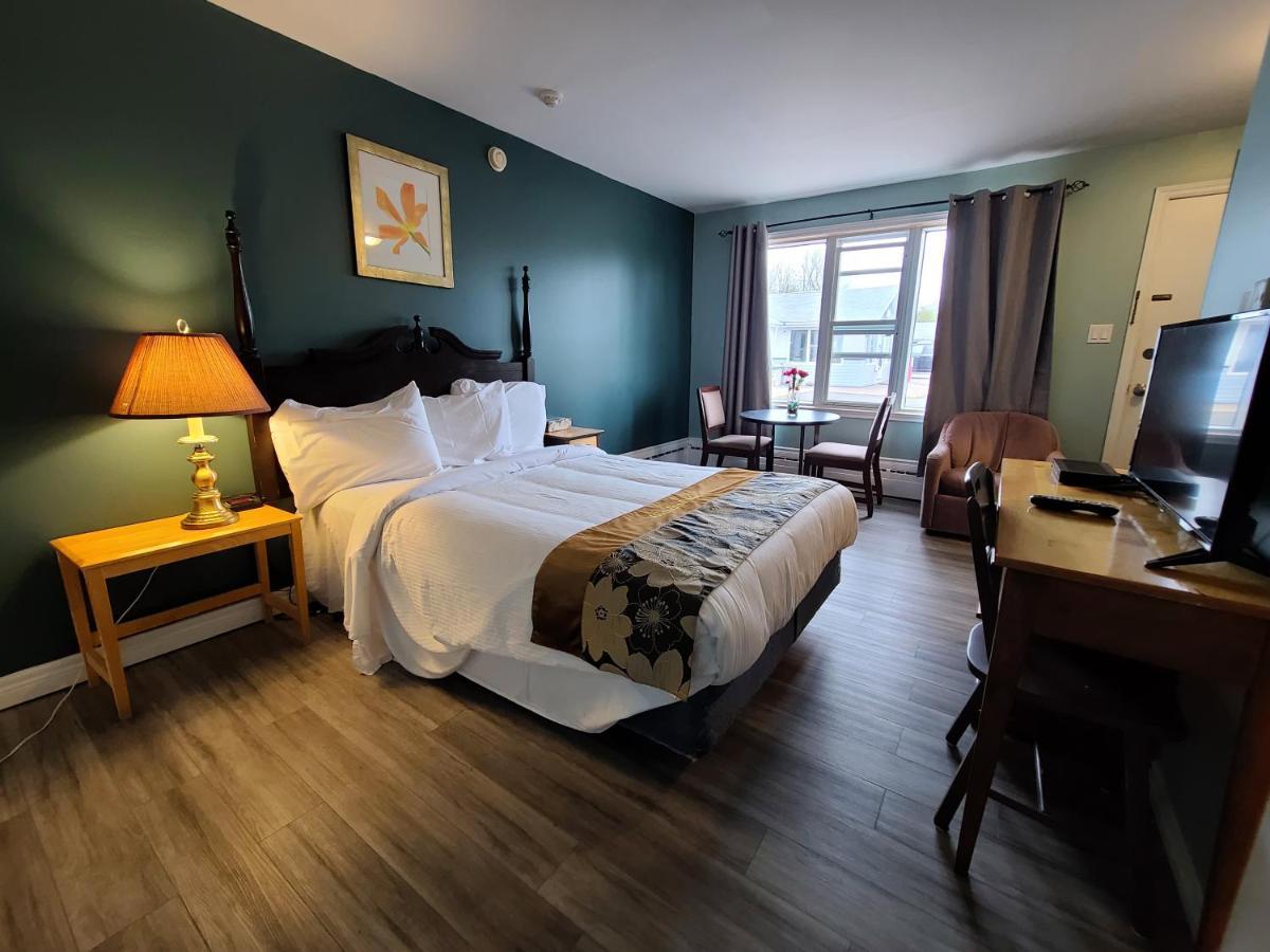 Highland Motel ノースシドニー エクステリア 写真